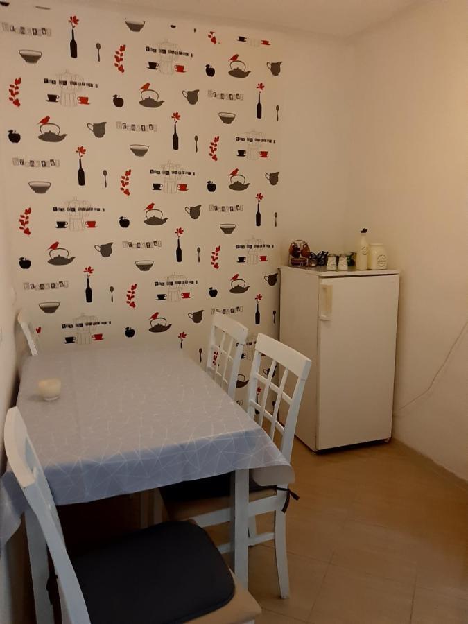 Vicky 1 Apartment Kotor Exterior photo